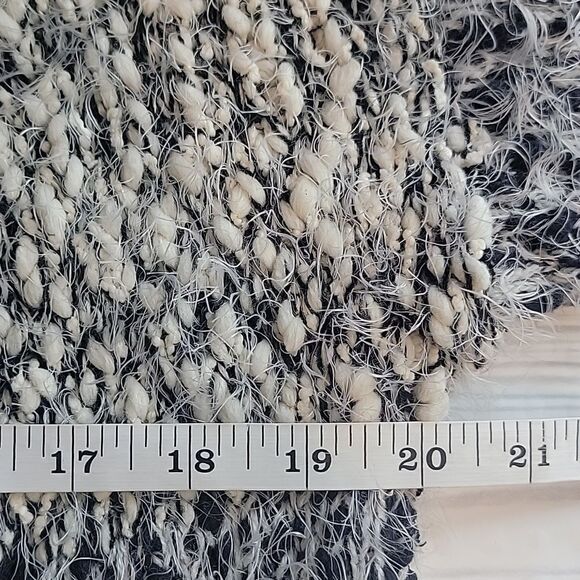 Escio Gradient Knit Cardigan - Black and White Womens Size M - Picture 11 of 12